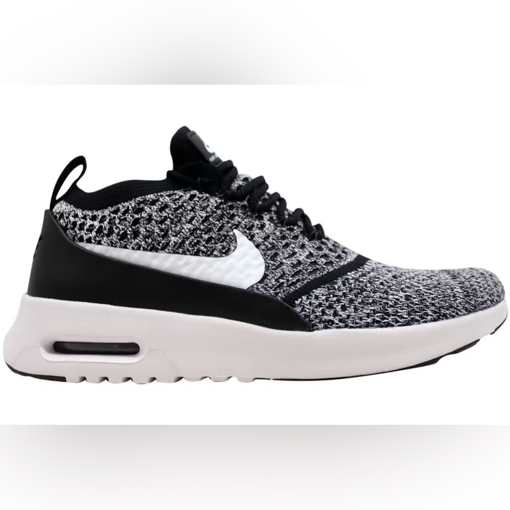 Nike Air Max Thea Ultra Flyknit 'Oreo'